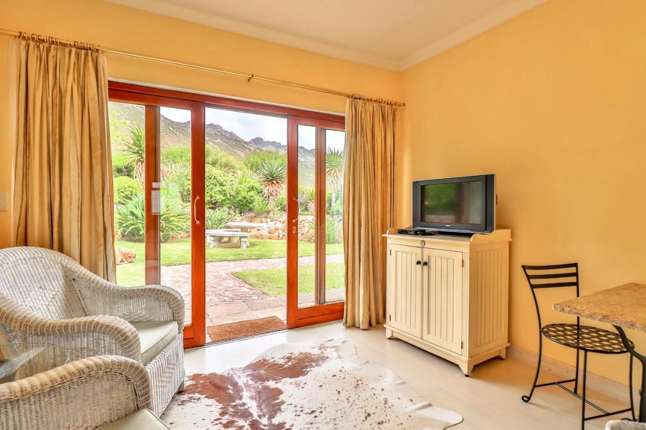 Apricot Gardens Guesthouse Gordons Bay Ngoại thất bức ảnh