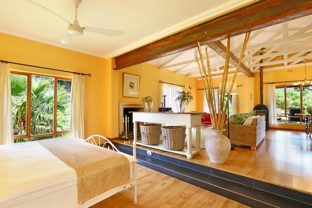 Apricot Gardens Guesthouse Gordons Bay Ngoại thất bức ảnh